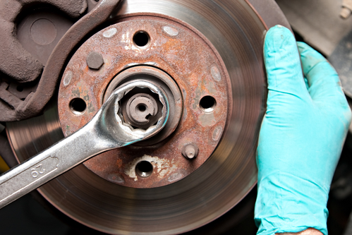 replacing car brakes